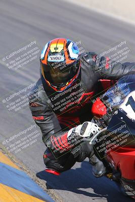 media/Dec-09-2023-SoCal Trackdays (Sat) [[76a8ac2686]]/Turn 3 Inside (1015am)/